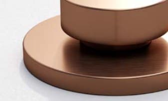 Hell patinierte Bronze